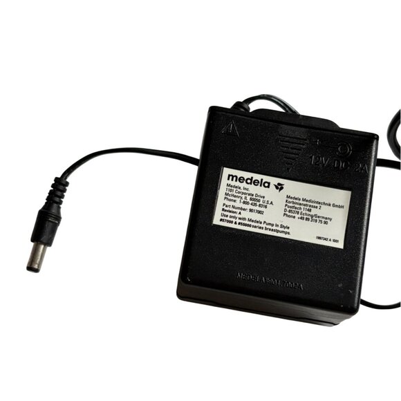 Medela Pump In Style Battery Charger And AC Adaptor (Power Cord)-GUC - Picture 2 of 7